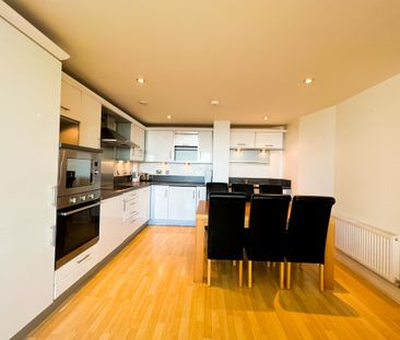 2 bedroom flat to rent - Photo 6