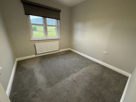 Apartment 3, 12 Highgrove Meadows, Belfast BT13 3FX - Photo 2