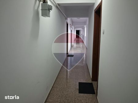 Garsoniera Bloc Nou 42 mp, Centrala Proprie, Parcare - Pod Constanta - Photo 3