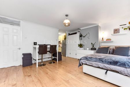 Rathbone House, Rathbone Street, E16 1JJ - Photo 3