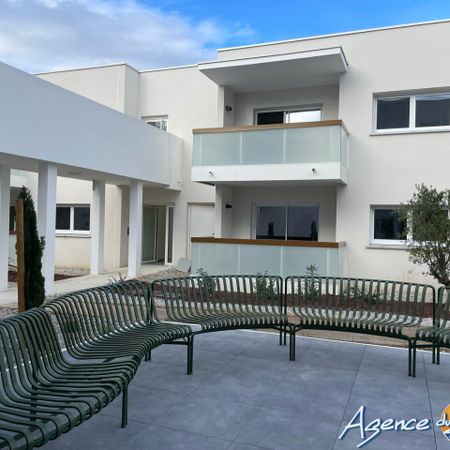 Location Appartement 2 pièces 39m² VILLENEUVE DE LA RAHO 66180 - Photo 3