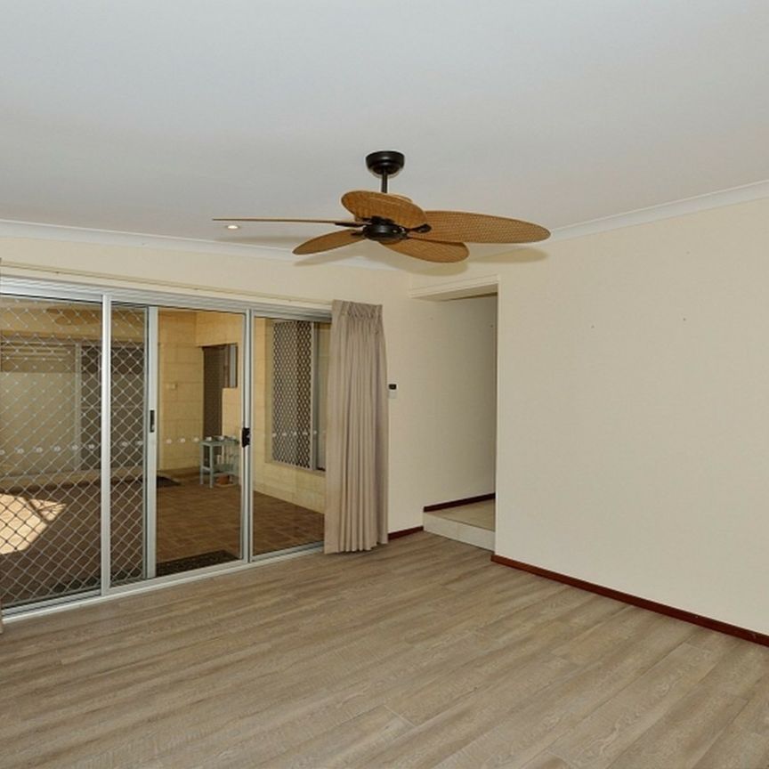 Spacious Family Living with Granny Flat in Prime Halls Head Location - Photo 1
