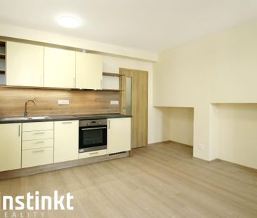 Pronájem bytu 1+kk 31 m2 - Fotografie 6