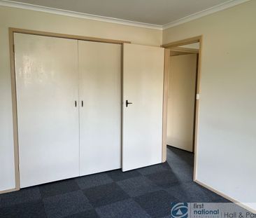 1 / 10 Tarene Street, Dandenong - Photo 4