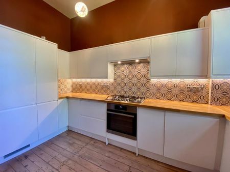 2 bedroom apartment to rent - Photo 5