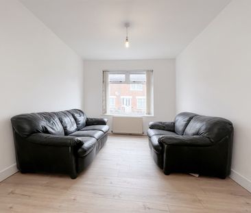 153 Broadway, Belfast, BT12 6HY - Photo 4