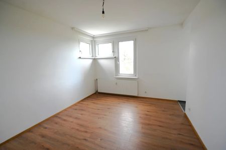 Perfekte Single Wohnung mit NEUER möblierter Küche! - Photo 3