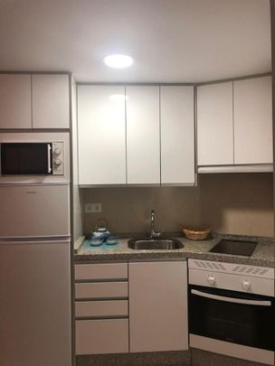 Piso de alquiler en Calle la Colina, 23, La Colina - Photo 1