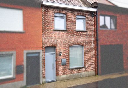 INSTAPKLARE RIJWONING MET 3 SLAAPKAMERS - Photo 2