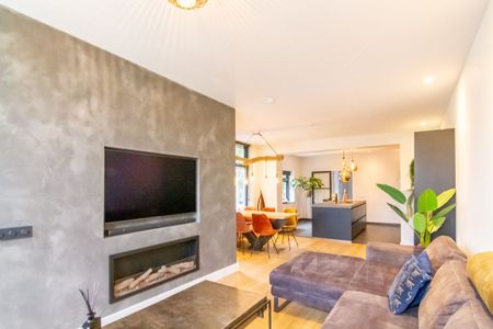 Huis te huur: Burgemeester van Akenwijk 4 3341 BA Hendrik-Ido-Ambacht - Photo 3