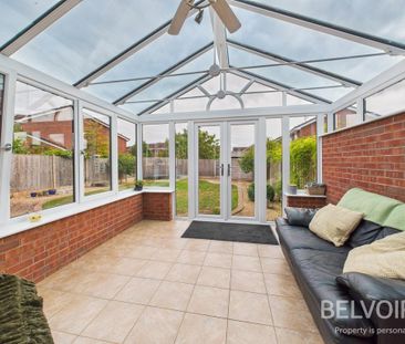4 bedroom detached house to rent - Photo 4