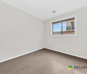24 Salinga Drive, Werribee, Vic 3030 - Photo 3