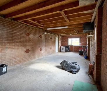 17 Robinson Road, Bangor, BT19 6NJ - Photo 2