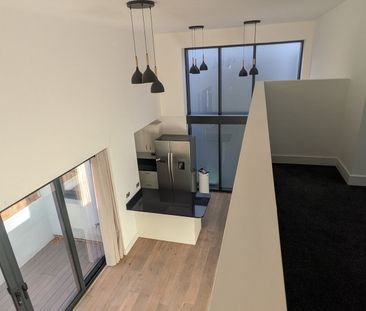 3 Bed Semi-Detached House, Meridian Road, BS6 - Photo 3