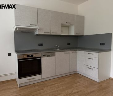 Pronájem bytu 2+kk v osobním vlastnictví 56 m², Ostrava - Фото 2