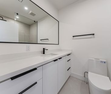 For Lease - 712 Eglinton Avenue, Toronto, Ontario - Photo 4