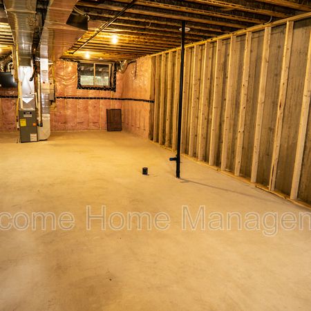 $2,495 / 2 br / 2.5 ba / Stunning and Brand New Home in St. Catharines! - Photo 1