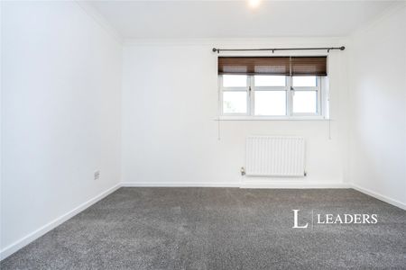 2 bedroom terraced to rent Langcliffe Drive, Heelands, MK13 - Photo 4