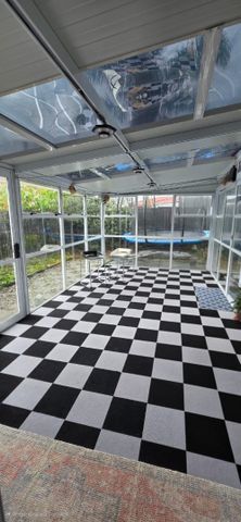 GLENDENE, 5 bedrooms - Photo 2