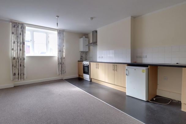 1 bedroom property to rent - Photo 1