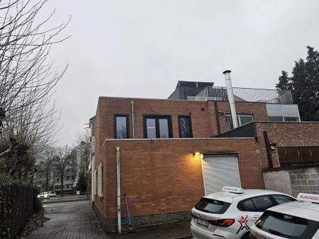 Mooi duplex appartement met 2 slaapkamers te Mortsel - Photo 3