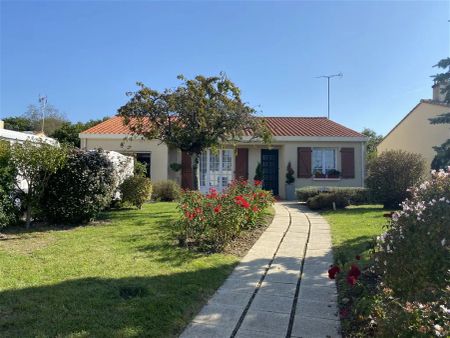 Location maison 3 pièces - 83m² à Les clouzeaux (85430) - Photo 5