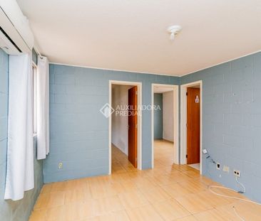 Apartamento com 2 quartos e 39m² para alugar em Mário Quintana, Por... - Foto 2