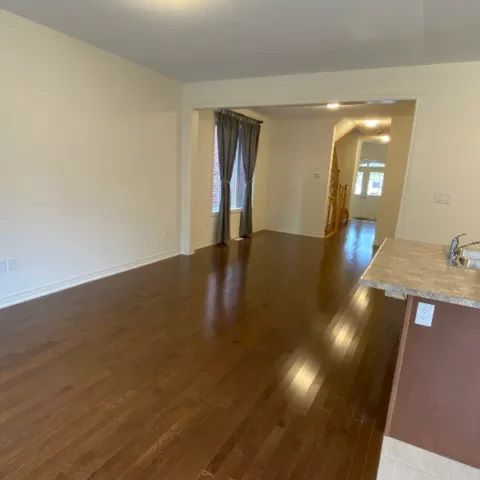 For Lease - 20 Truffle Court, Brampton, Ontario - Photo 1