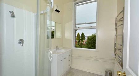 Studio rooms on High St - Available 01/01/2026 - Photo 5