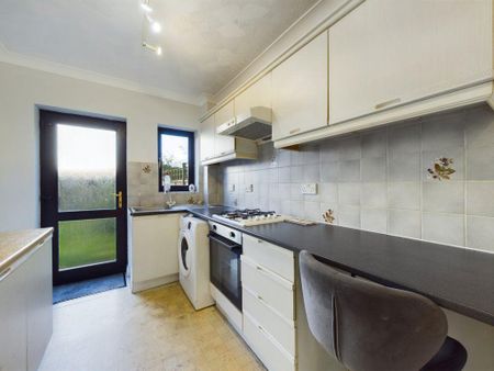 1 bedroom terraced house to rent - Photo 5