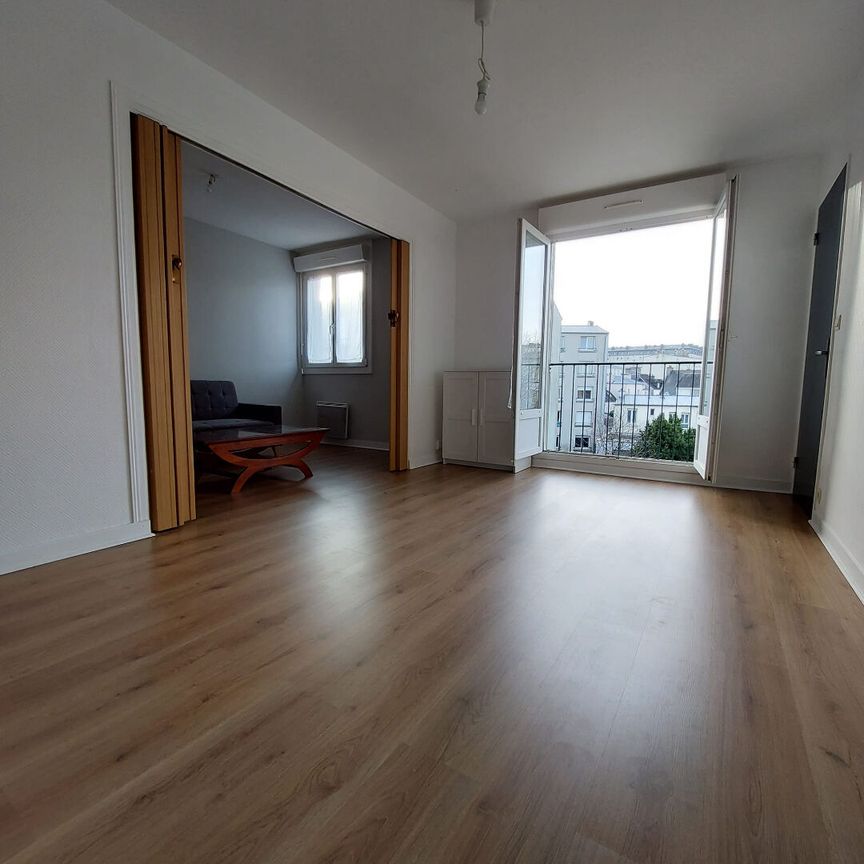 APPARTEMENT T2 MEUBLE en très bon état - RUE SAINT EXUPERY - 52.00 M2 - Photo 1