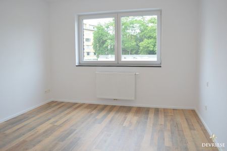 Prachtige gezinswoning met 3 slaapkamers en vlotte bereikbaarheid te Deerlijk - Photo 3