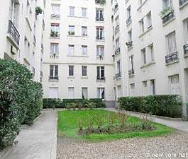 Logement à Paris, Location meublée - Photo 6