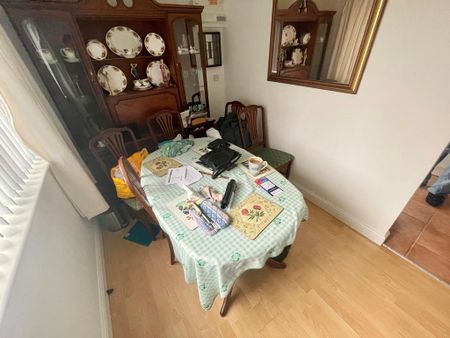 3 bedroom detached house to rent - Photo 2