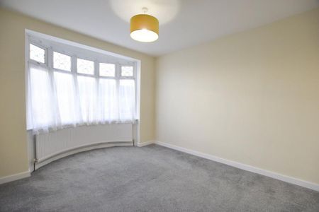 4 bedroom terraced house to rent - Photo 5