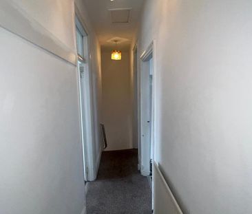 2 bedroom maisonette to rent - Photo 4
