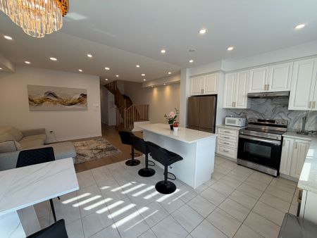 For Lease - 87 Milady Crescent, Barrie, Ontario - Photo 4