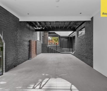 Charming Studio Apartment in a Prime Location - Photo 4