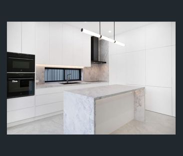 STUNNING DUPLEX IN POPULAR PICNIC POINT CATCHMENT ZONE - Photo 4