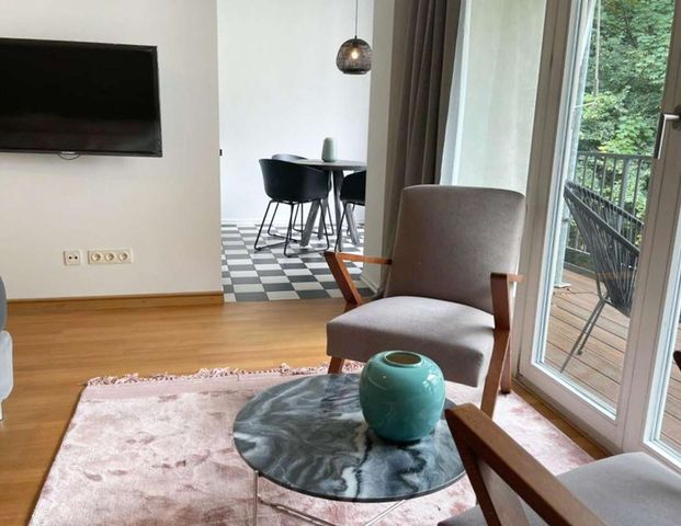 Ready to move in – möblierte Designwohnung mit Südwestbalkon - Photo 1