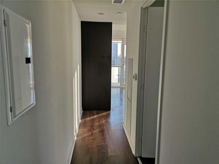 For Lease - 15 Grenville Street Unit# 3108, Toronto, Ontario - Photo 3