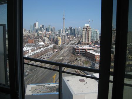 For Lease - 38 Joe Shuster Way Unit# 1403, Toronto, Ontario - Photo 5