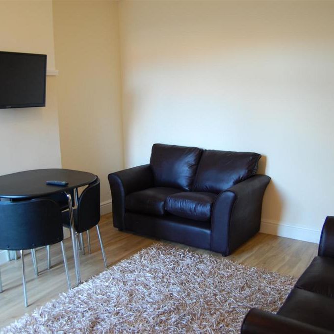 1 bedroom semi-detached house to rent - Photo 1