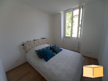 Location Appartement 2 pièces 50m² BELLEY 01300 - Photo 2