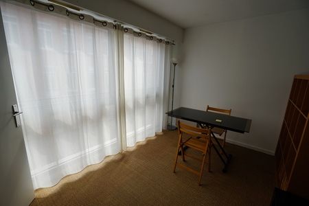 LILLE GANTOIS - APPARTEMENT - T1 - Photo 2