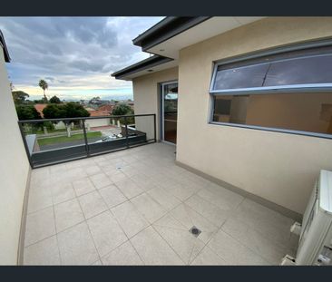 5B Benambra Street, Preston, Vic 3072 - Photo 6