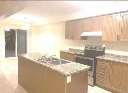 For Lease - 570 Linden Drive Unit# 38, Cambridge, Ontario - Photo 3