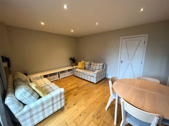 Silver Birches, 396 Parrs Wood Road, Manchester, Greater Manchester, M20 5GT - Photo 1