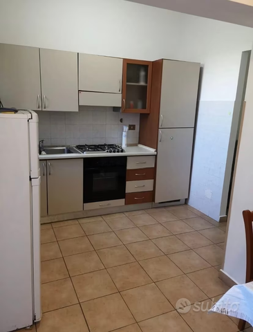 Pomezia bilocale arredato con terrazzo privato - Photo 4