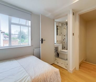 Room in a Shared House, Westway, W12 - Photo 4